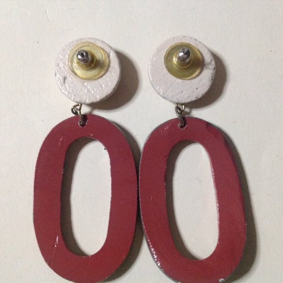 Vintage Gisela's Collection Wooden Dangle Pierced Earrings - Picture 5 of 5